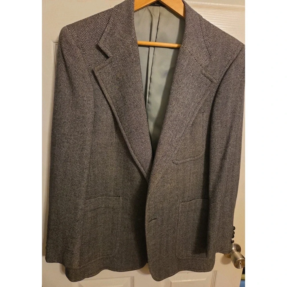 The Mancillas International Mens Suit Jacket 42 R Gray & Black